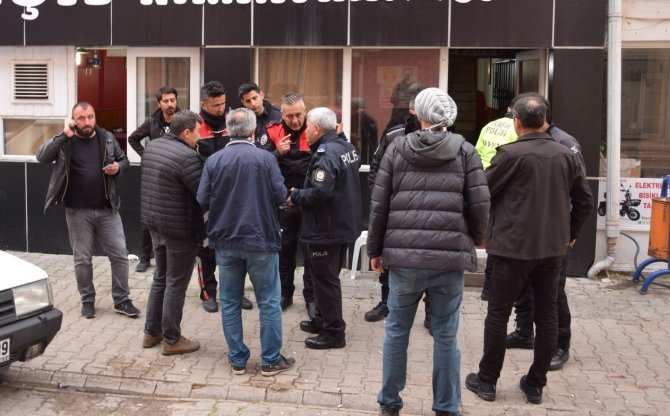 Antalya’da Pompalı Tüfekle Saldırı: 3 Yaralı