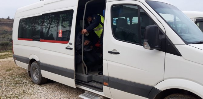 Antalya’da Jandarmadan Öğrencilere Genel Trafik Kuralları Semineri