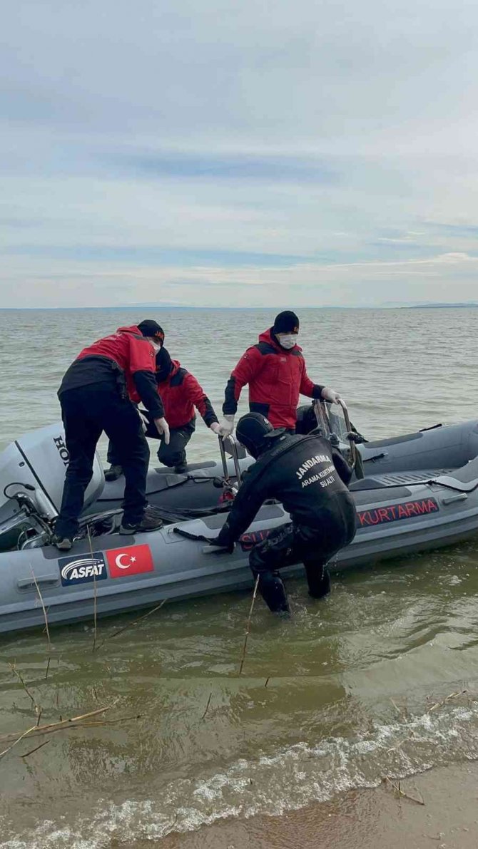 Manyas Gölü’nde 35 Gün Önce Kayboldu, Antalya İ̇l Jandarma Ekipleri Buldu
