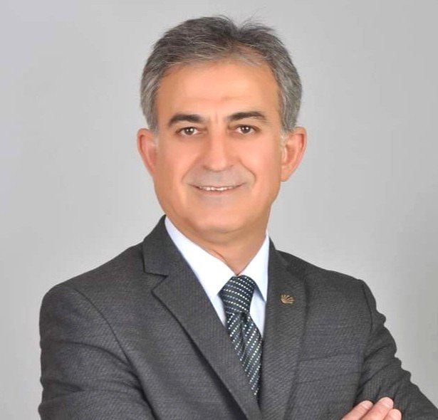 Bandırma Belediye Başkanı Tosun Yardımcısını Görevden Aldı
