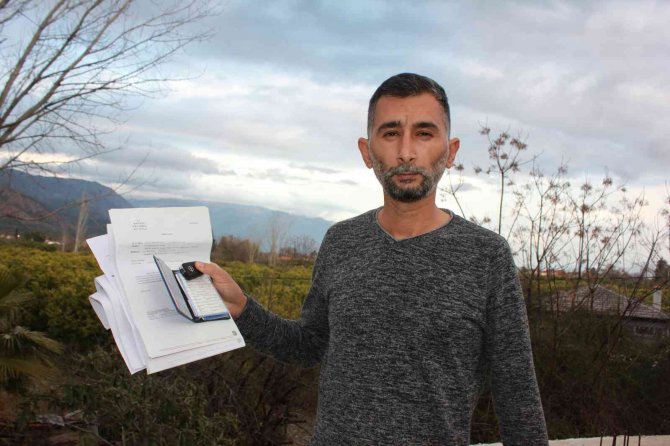 Bir Günlüğüne Araba Kiraladı, Evinin Önündeki Arabasından Oldu