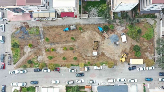 Didim 8 Mart Dünya Emekçi Kadınlar Parkı Yenileniyor