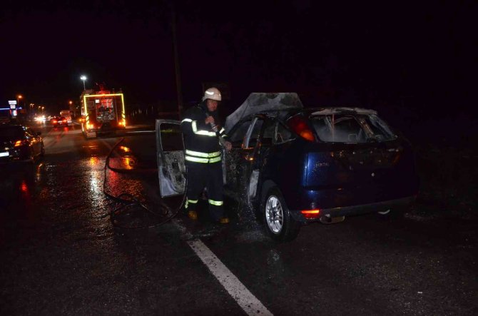 Didim’de Alevlere Teslim Olan Otomobil Kullanılamaz Hale Geldi