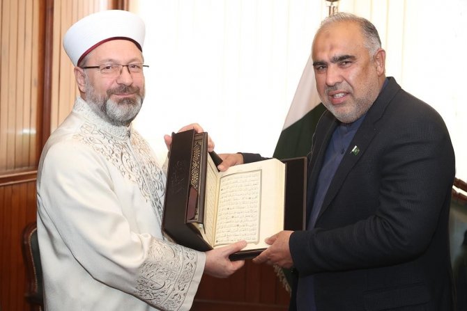 Diyanet İ̇şleri Başkanı Erbaş, Pakistan Ulusal Meclis Başkanı Kayser’i Ziyaret Etti