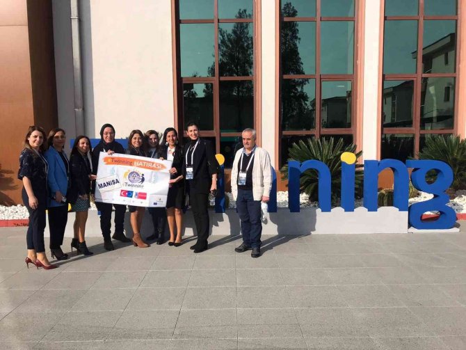 Manisalı 10 Öğretmenin Projesi İlk 200 Projenin İçinde Yer Aldı