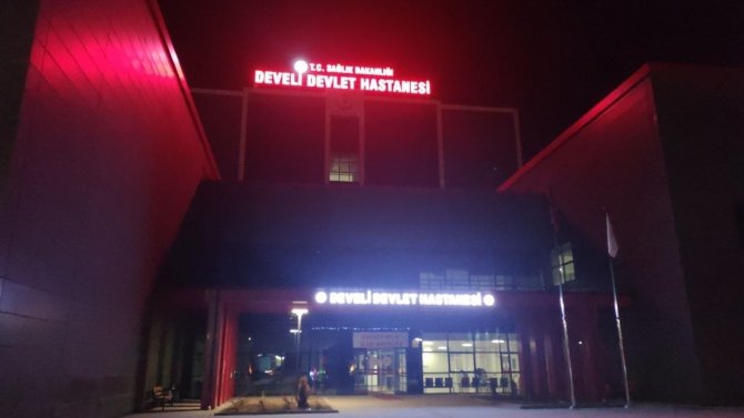 6 Çocuğunun Babasını Kalbinden Bıçaklayarak Öldüren Kadın Tutuklandı