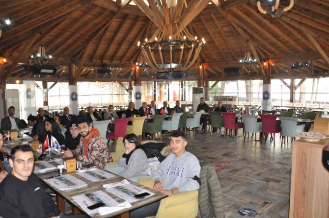 Manisa’da 3 Dernek Azerbaycanlı Öğrenciler İle Kahvaltıda Buluştu