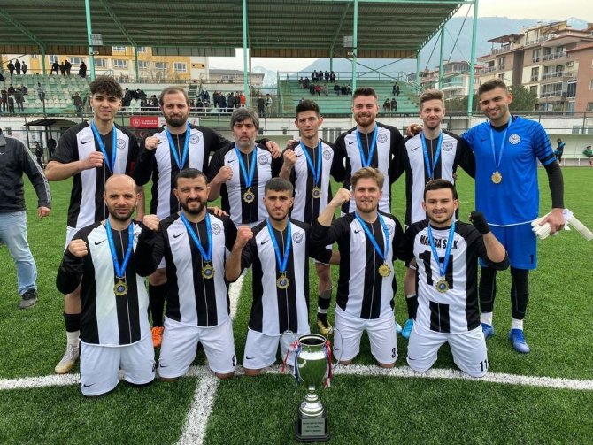 Manisa Sağırspor İ̇şitme Engelliler Futbol Süper Lig’e Yükseldi