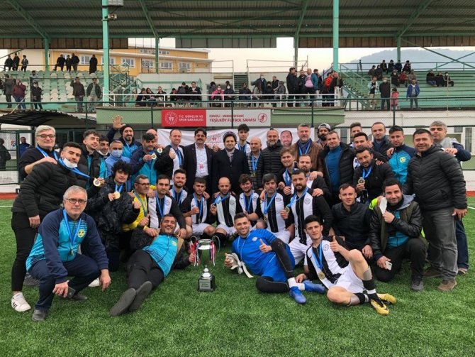 Manisa Sağırspor İ̇şitme Engelliler Futbol Süper Lig’e Yükseldi