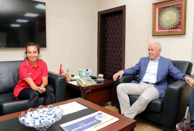 Miray, Mersin’i Yine Gururlandırdı