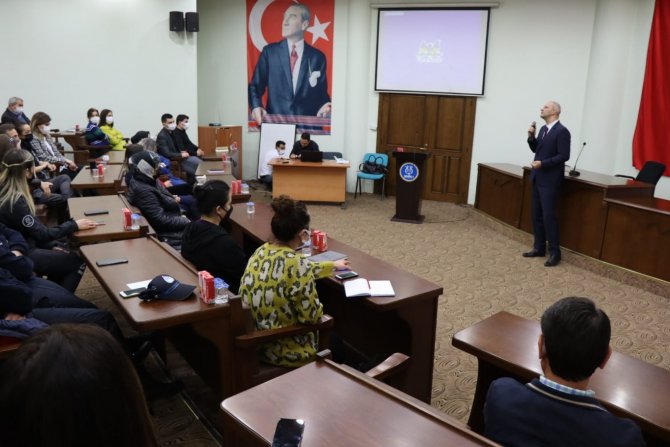 Nazilli Belediye Personeline Protokol Ve Etik Kuralları Anlatıldı