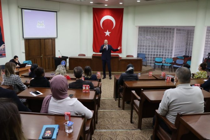 Nazilli Belediye Personeline Protokol Ve Etik Kuralları Anlatıldı