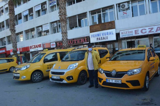 Öldürülen Taksici Son Yolculuğuna Uğurlandı