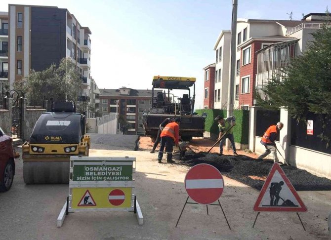 Osmangazi’de Asfalt Mesaisi Devam Ediyor