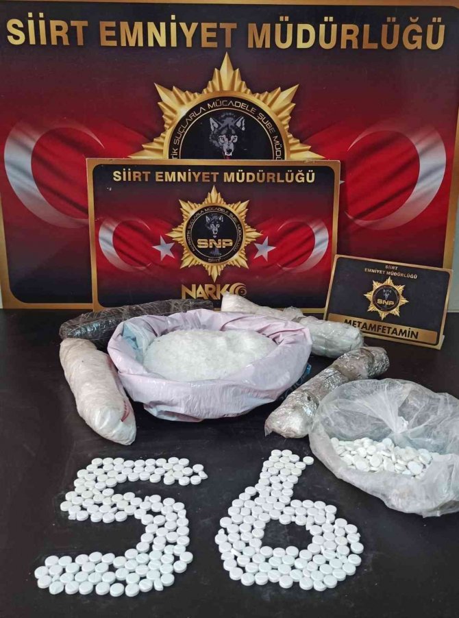 Siirt’te Aracın Tavanına Zulalanmış Uyuşturucu Madde Ele Geçirildi
