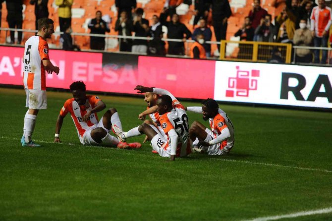 Spor Toto 1. Lig: Adanaspor: 1 - Bb Erzurumspor: 1