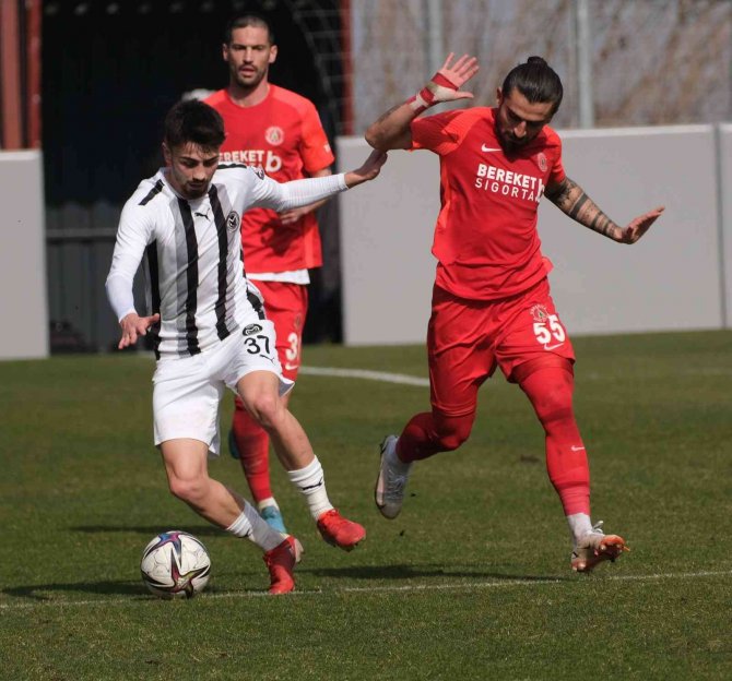 Spor Toto 1. Lig: Manisa Fk: 2 - Ümraniyespor: 1