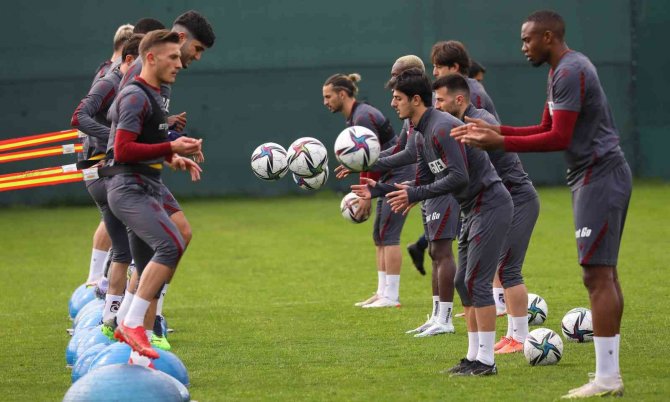 Trabzonspor’da Neşeli Antrenman