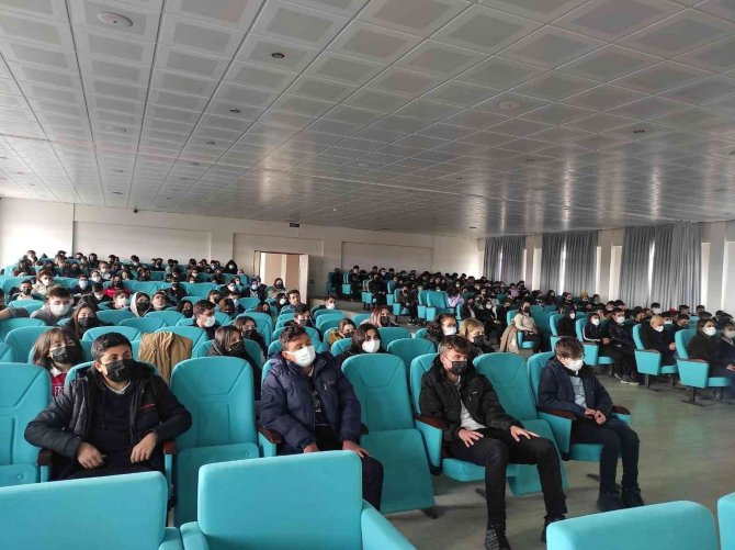 Tügva’da Eğitimler Devam Ediyor