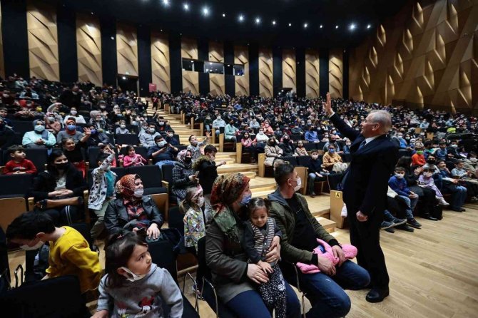 Türkiye’nin Yerli Çizgi Film Karakterleri 10 Binin Üzerinde Çocukla Buluştu