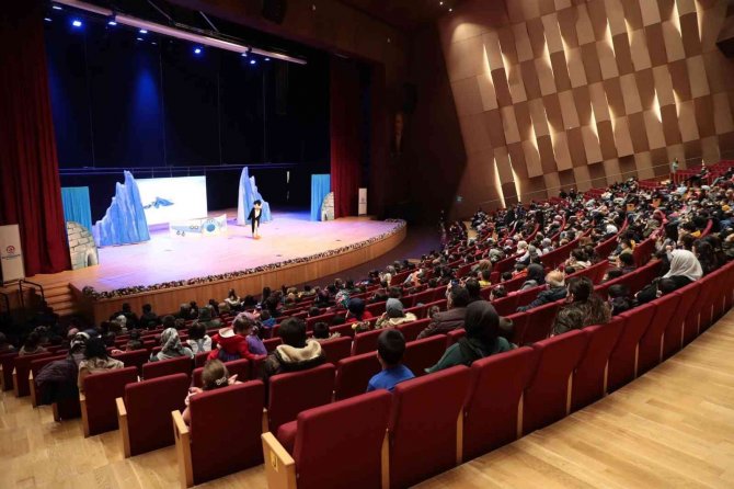 Türkiye’nin Yerli Çizgi Film Karakterleri 10 Binin Üzerinde Çocukla Buluştu