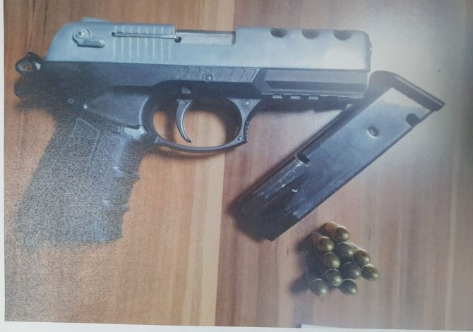 Van’da 22 Kişi Tutuklandı