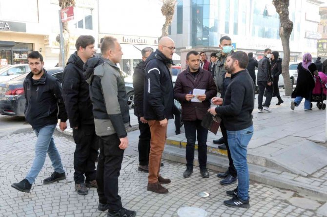 Başkan Vekili Aydın’dan Yüzbaşıoğlu Caddesi Esnafına Ziyaret