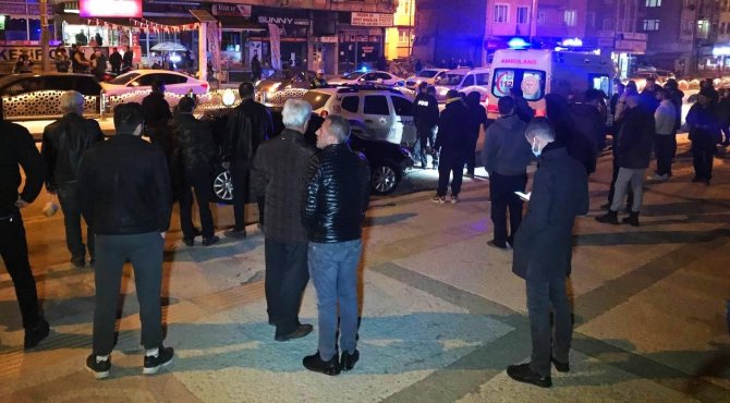 Yaya Geçidinde Feci Kaza: Yaşam Savaşı Veriyor