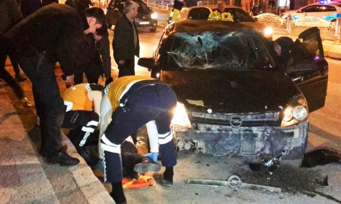 Yaya Geçidinde Feci Kaza: Yaşam Savaşı Veriyor