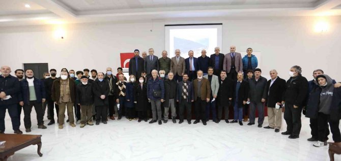 Bilim Kurulu Üyesi Prof. Dr. Öztürk’ten Bulaşıcı Hastalık Uyarısı