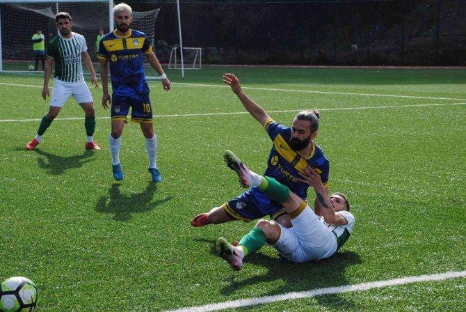Çaycumaspor, Kozlu Belediyespor Karşısında 4-1 Mağlup Oldu