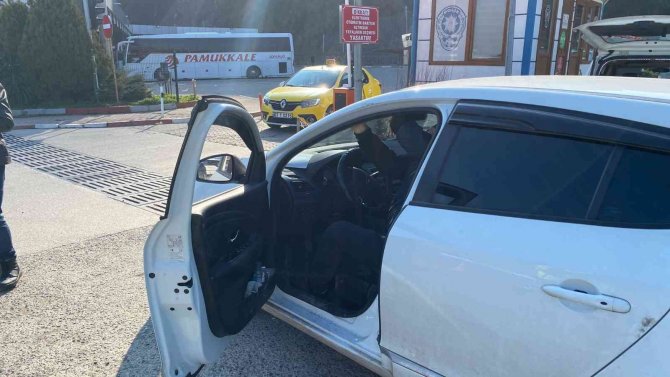 Ceza Yememek İçin Cam Filmini Söktü