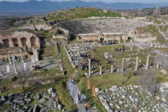 Oryantiring İ̇l Birinciliği Yarışması Afrodisias Antik Kenti’nde Yapıldı