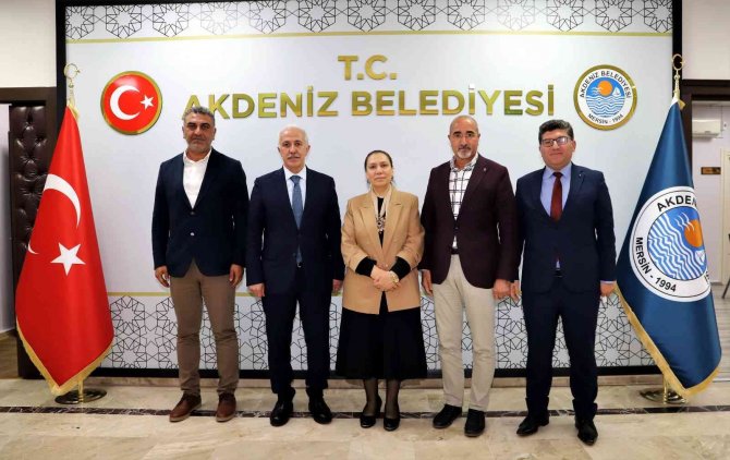 Başkan Gültak, Ak Parti Myk Ve Mkyk Üyelerini Ağırladı