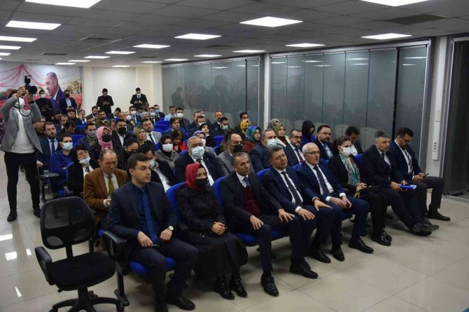 Ak Parti Genel Başkan Yardımcısı Kandemir Manisa’da Temaslarda Bulundu
