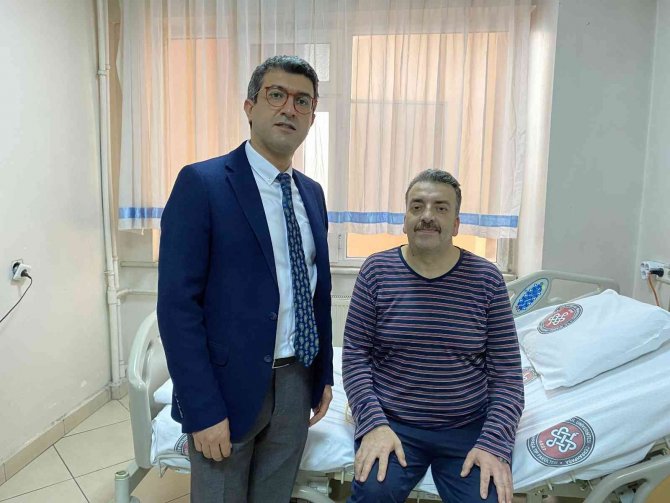 Almanya’da Yaşayan Hasta Türkiye’de Şifa Buldu, Ameliyat İ̇stanbul’da Kamuda İlk Oldu