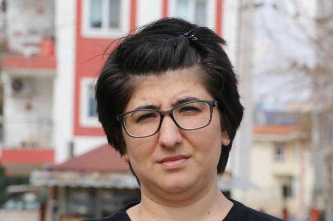 Üç Çocuk Annesi Kadın Ağabeyinin Kendisi Adına İş Yeri Açarak 115 Bin Tl Borçlandırıldığını İddia Etti