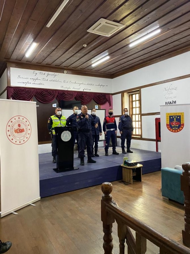 Meslek Seçimi Yapacak Öğrencilere ’Jandarma’ Tanıtıldı