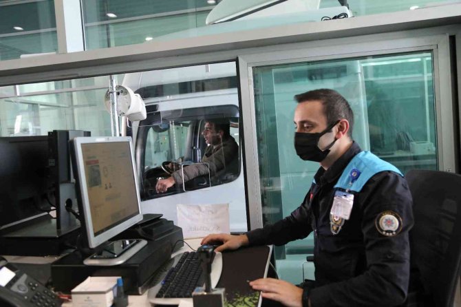 İ̇hracat Arttı Sarp Sınır Kapısında Yeni Rekora Ulaşıldı