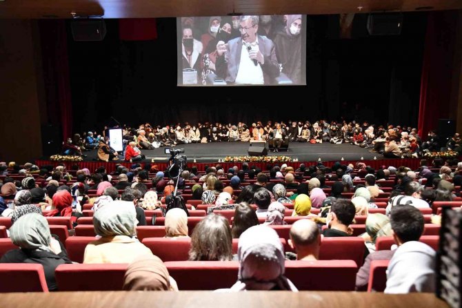 ‘Müspet Değerler Mektebi’nin Konuğu Hayati İ̇nanç Oldu