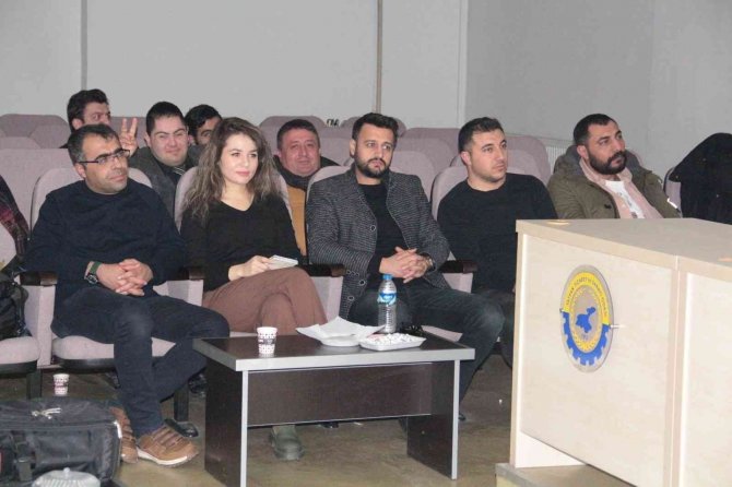 Bitlis’te Gazetecilere “İ̇ha-1 Ticari Uçuş Eğitimi” Verildi