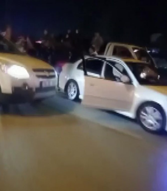 Yol Kapatıp Asker Eğlencesi Yapanlara Ceza Yağdı