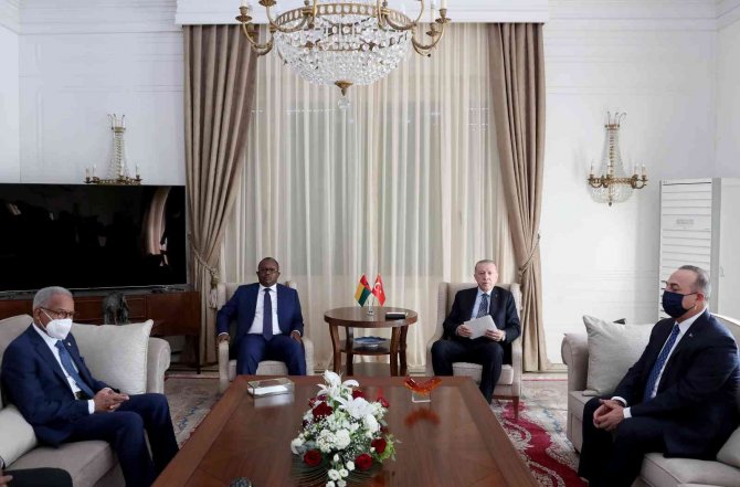 Cumhurbaşkanı Erdoğan, Gine Bissau Cumhurbaşkanı Sissoco İle Görüştü