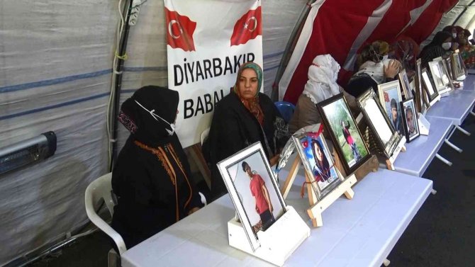 Evlat Nöbetindeki Ailelerin Direnişi 904 Gündür Kararlılıkla Devam Ediyor