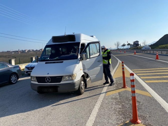 Yapılan Denetimde 6 Yolcu Minibüsü Trafikten Men Edildi