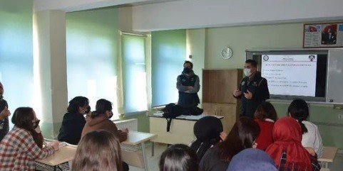 Tem Ekiplerinden “Gençlik Ve Güvenli Gelecek” Eğitimleri