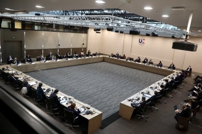 Ab Oybirliği İle Rusya’ya Yaptırım Kararı Aldı