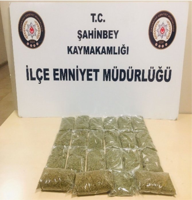 Gaziantep’te Polisten Uyuşturucu Tacirine Suçüstü
