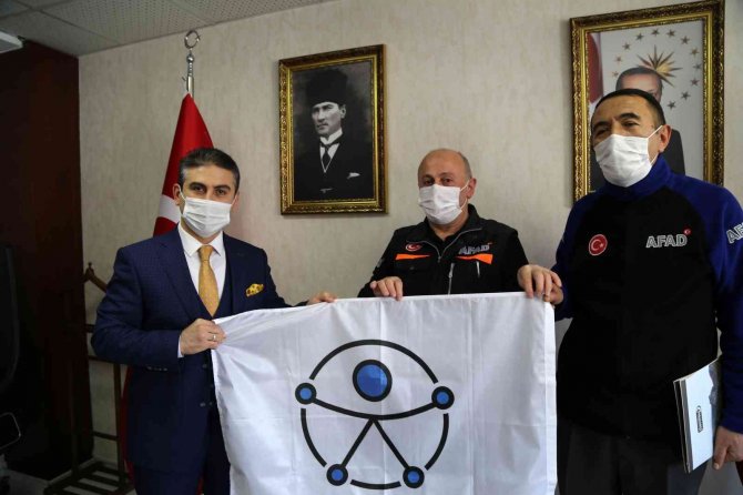 Gümüşhane’deki Bazı Kurumlara Erişilebilirlik Logosu Verildi