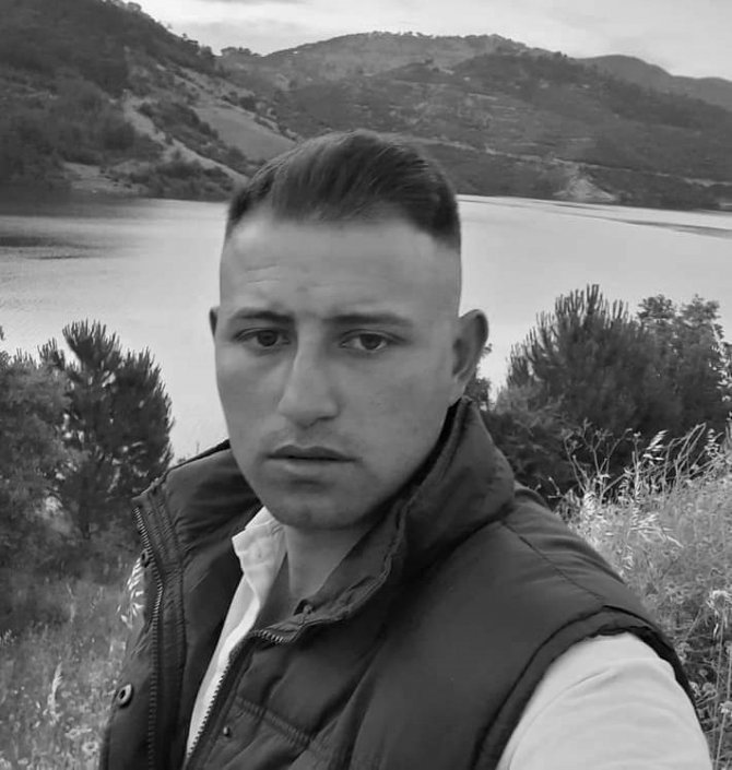 Kamyonun Çarpıp Kaçtığı Kişi Olay Yerinde Can Verdi